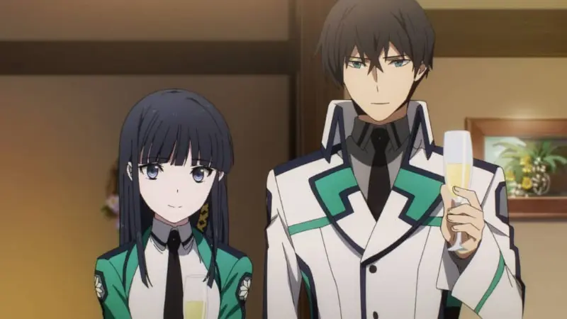 Tatsuya Shiba holds a champagne glass next to his sister Miyuki Shiba in the OP main character no isekai anime The Irregular at Magic High School.