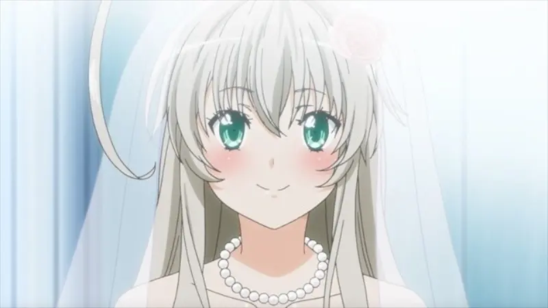 Haiyore! Nyaruko-san character Nyaruko smiling warmly in an elegant white dress.